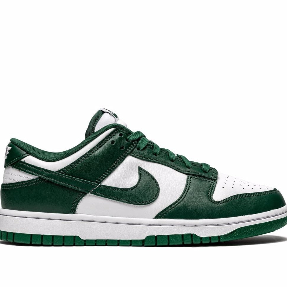 Nike SB dunks low green and white