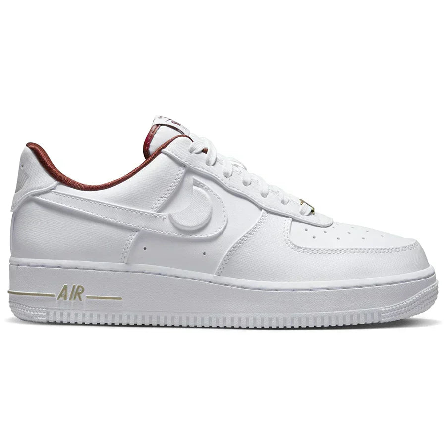 Nike Air Force 1 '07 SE low - Summit White -Team Red