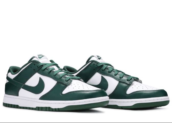 Nike SB dunks low green and white